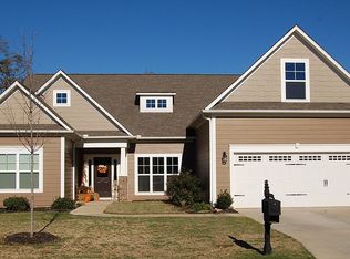 405 Chillingham Ct, Fountain Inn, SC 29644