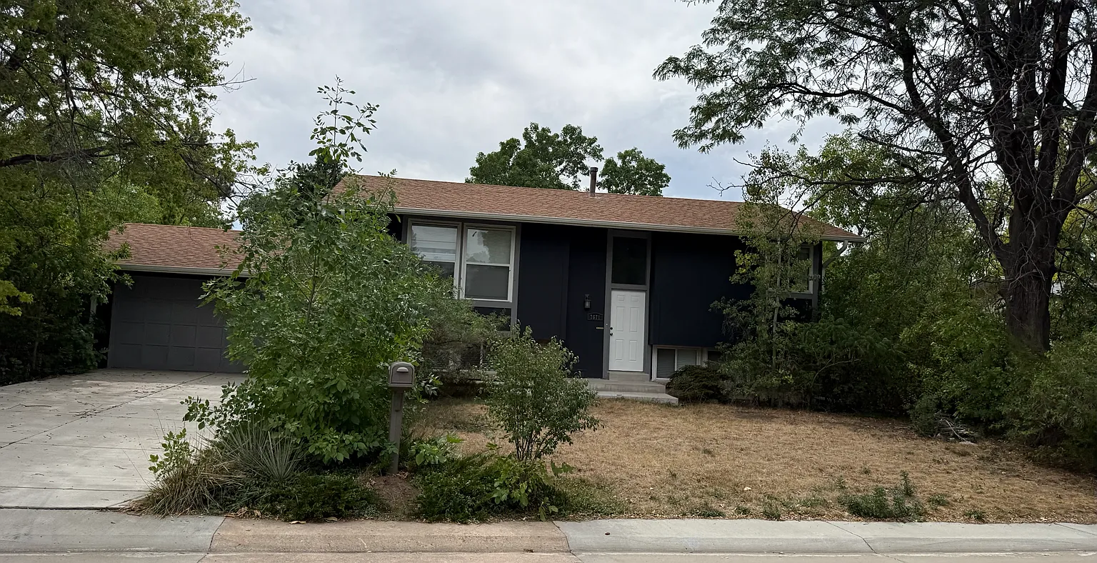 4 bed, 1.5 bath, 1800 sqft, $3,295 — Photo 1