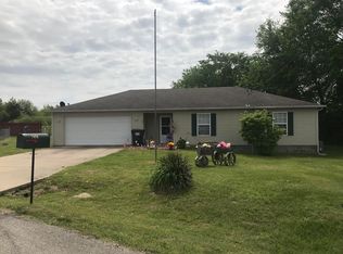 7891 Burns St, Seligman, MO 65745