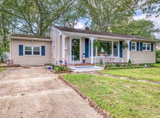 307 Monmouth Ave, Pine Beach, NJ 08741