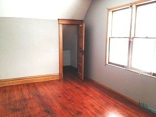 3rd image of 1146 Ross Ave