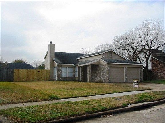 2nd image of 18315 Autumn Trails Ln