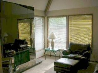 542 NE Geraldine Dr, Hillsboro, OR 97124