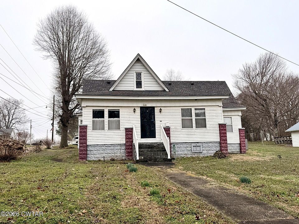 1st image of 406 Maple Heights St