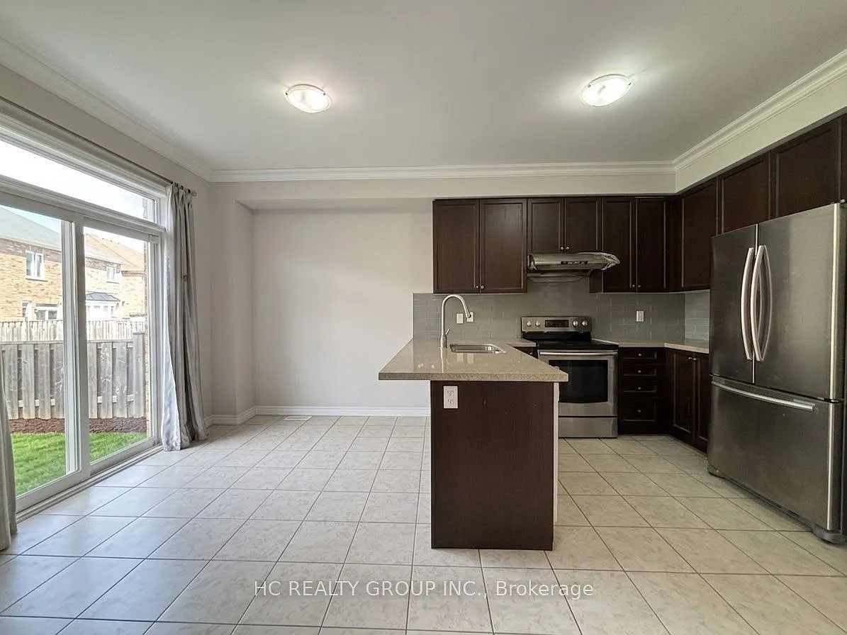 3 bed, $3,350 — Photo 4