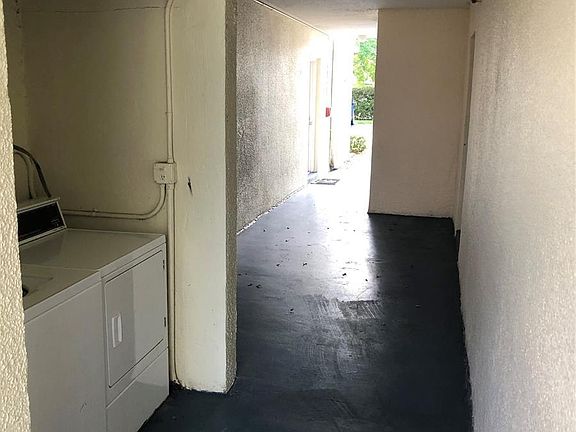 4th image of 411 Executive Center Dr APT 108