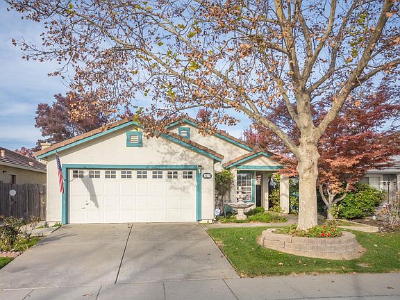 2nd image of 3429 Birchdale Way