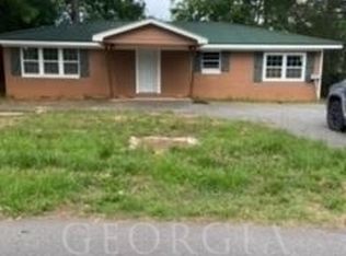 10591 Flat Shoals Rd, Covington, GA 30014