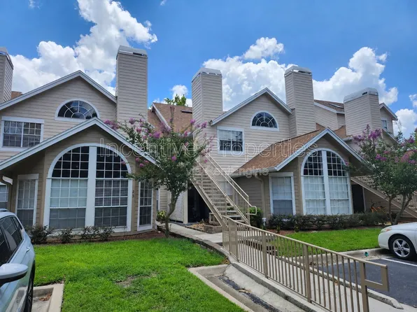 575 Bloomington Ct APT 24, Altamonte Springs, FL 32714