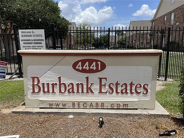 Building Photo - 4441 Burbank Dr #201