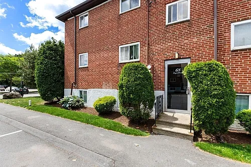 68 Bryon Rd #5 Photo 1