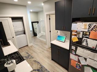 936 W Cornelia Ave #G, Chicago, IL 60657