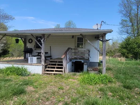 2995 Clarks Store Sinking Fork Rd, Crofton, KY 42217