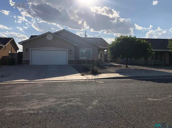 2513 N Green Valley Trl, Hobbs, NM 88240