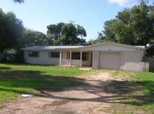 703 Brack Rd, Fort Pierce, FL 34982