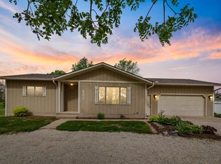 301 May St, Radcliffe, IA 50230