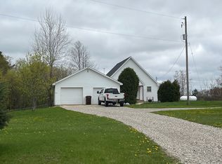 3270 W County Farm Rd, Sheridan, MI 48884
