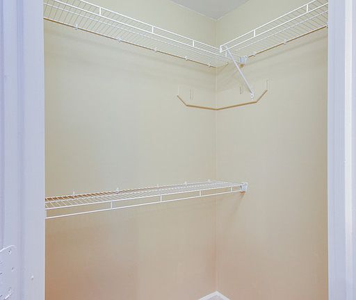 5th image of 1120 Victoria Dr