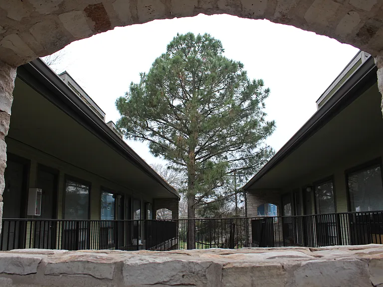 2815 Rio Grande St #210 — Photo 16