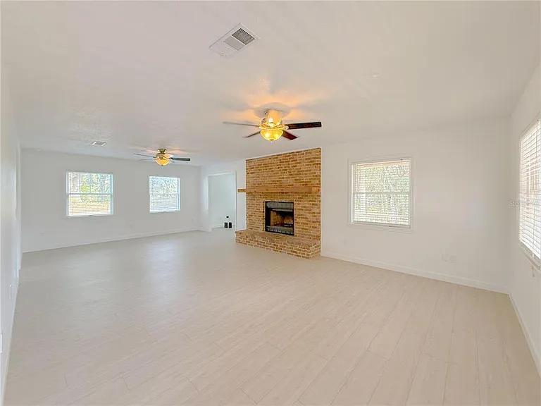 2827 Sanctuary Ln — Photo 22