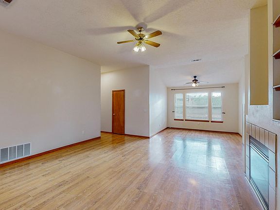5th image of 8012 Waterbury Ave NW