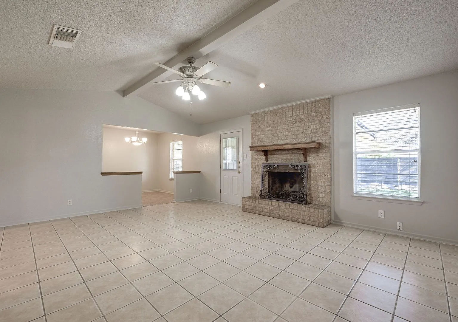 1703 Kingman Rd. — Photo 2