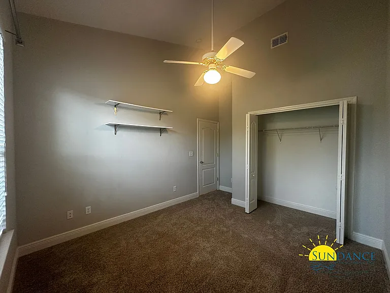 1533 Venice Ave — Photo 16