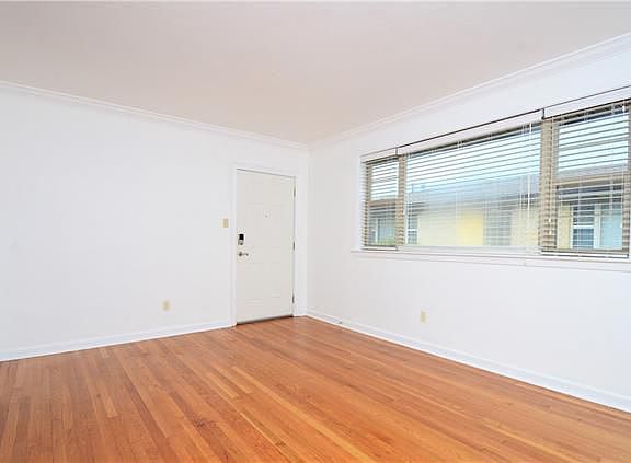 4th image of 209 Opal St APT D
