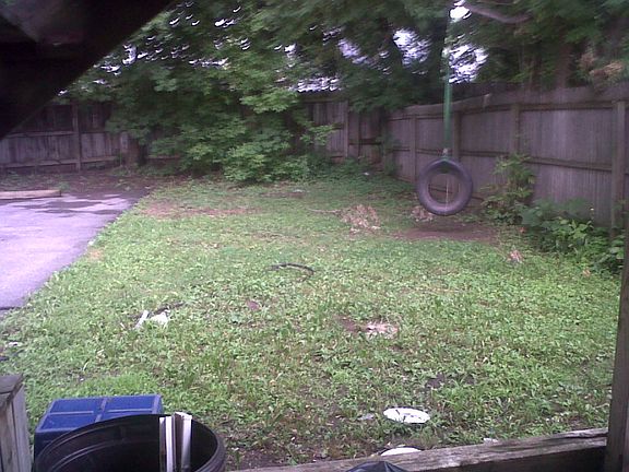 4th image of 828 Oak St #1