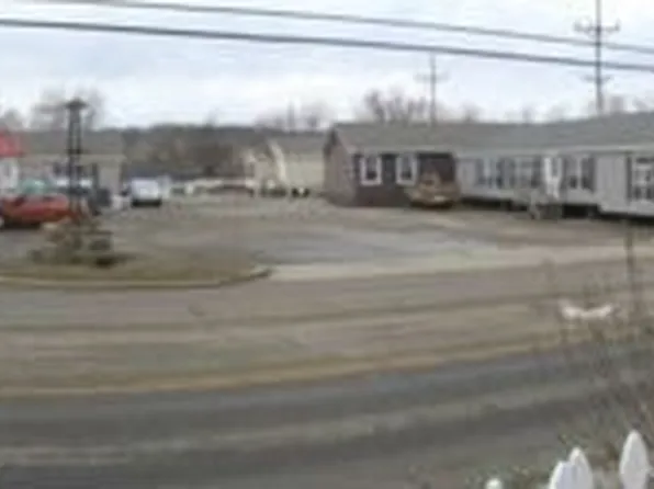 843 S Washington St, Millersburg, OH 44654