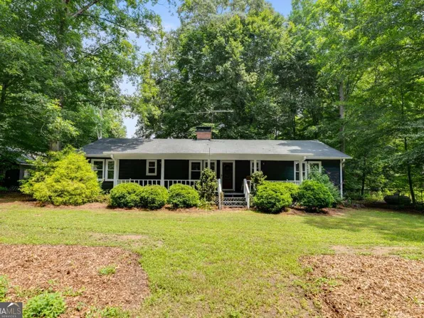 220 Gamble Dr, Carrollton, GA 30116