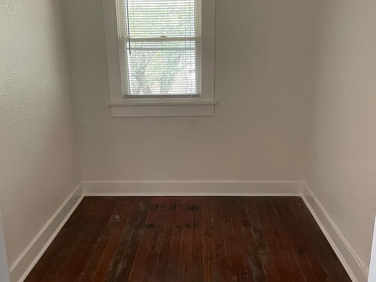 244 Natalen St #4 — Photo 5
