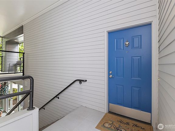 3rd image of 408 2nd Avenue S #201