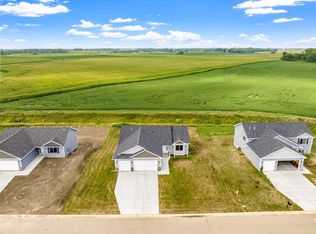 560 Western Ave, Green Isle, MN 55338