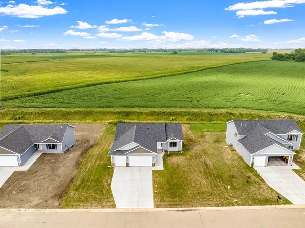 560 Western Ave, Green Isle, MN 55338