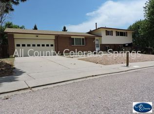 1845 Pima Dr, Colorado Springs, CO 80915