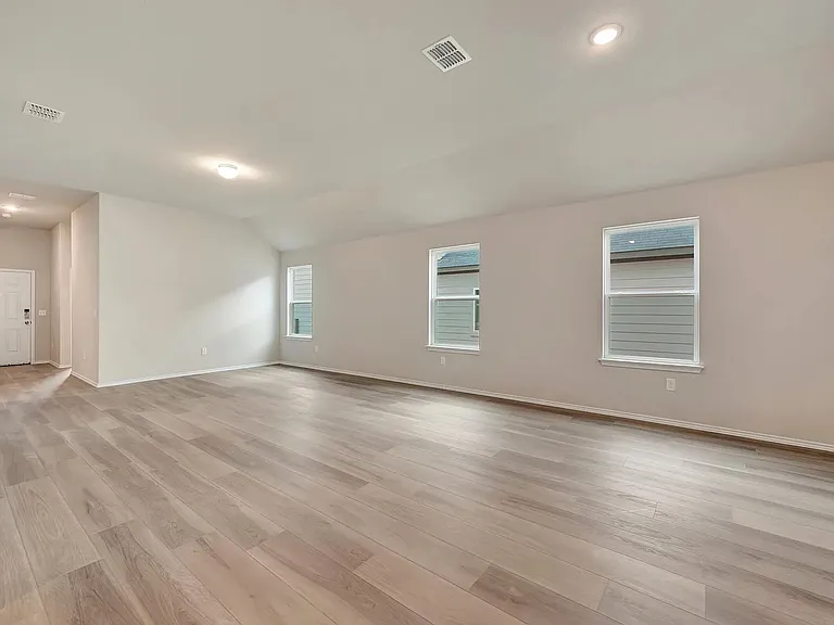 4509 Lava Island Dr — Photo 5