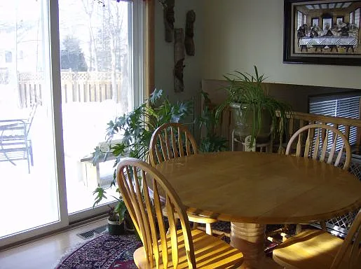 Maple Knoll Way NW — Photo 10