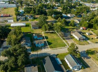 623 17th St, Lake Charles, LA 70601