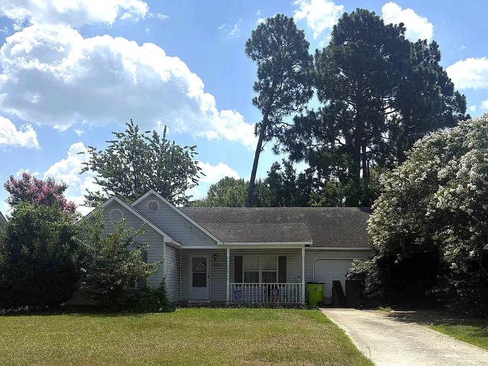 2422 White Rd