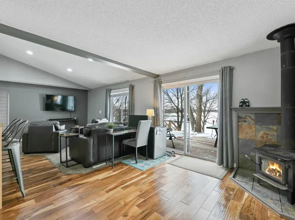 4141 Donnelly Dr NW, Maple Lake, MN 55358