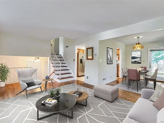 5th image of 2279 Edward Ln
