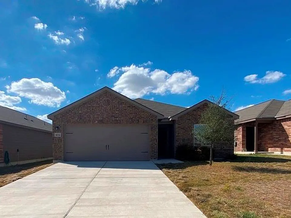 1032 Riverdale Cv