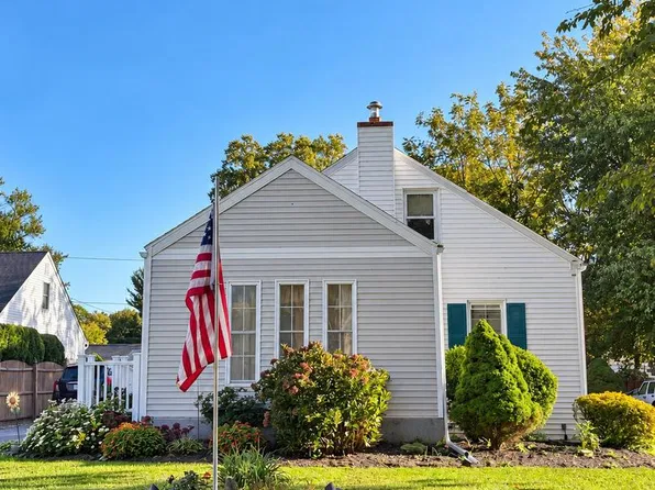 58 Washington Ln, Coatesville, PA 19320