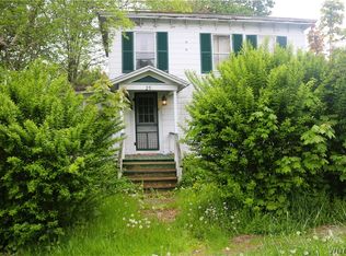 25 State St, Oxford, NY 13830