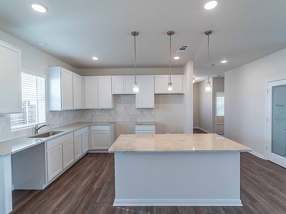 3rd image of 5019 Stonesbattle Pkwy Lot 33