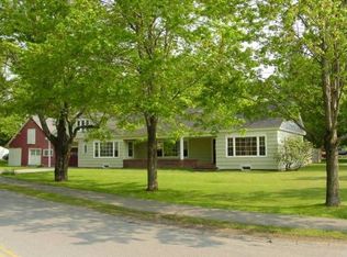 11 Willow St, Yarmouth, ME 04096