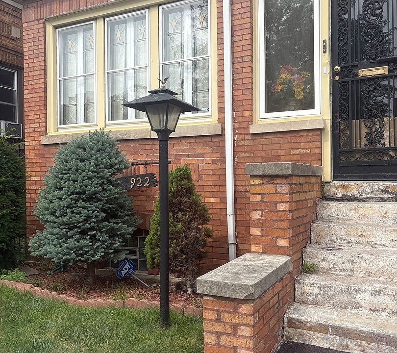 1st image of 7922 S Morgan St
