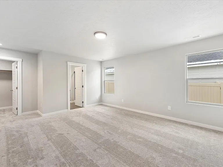 5079 W Riva Capri St — Photo 5