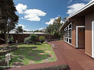 2217 Amikuku Pl, Pearl City, HI 96782